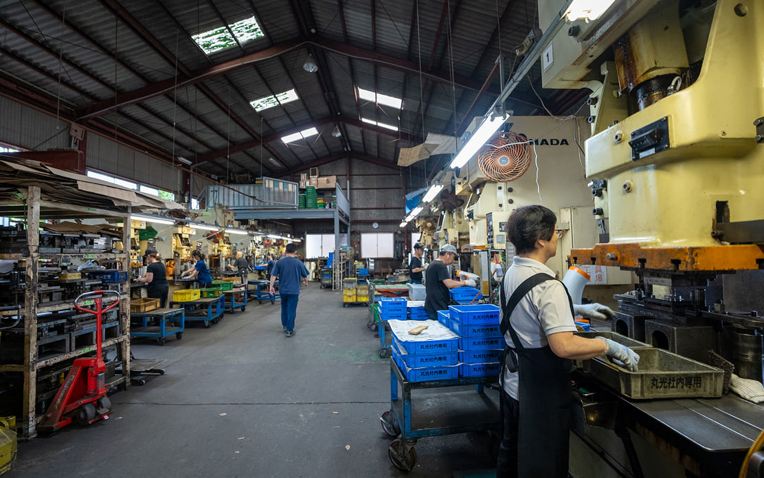 中厚物プレス加工